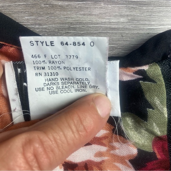 Amy Too! Vintage Floral Fit & Flare Dress Size 10 Made in USA - Picture 4 of 7